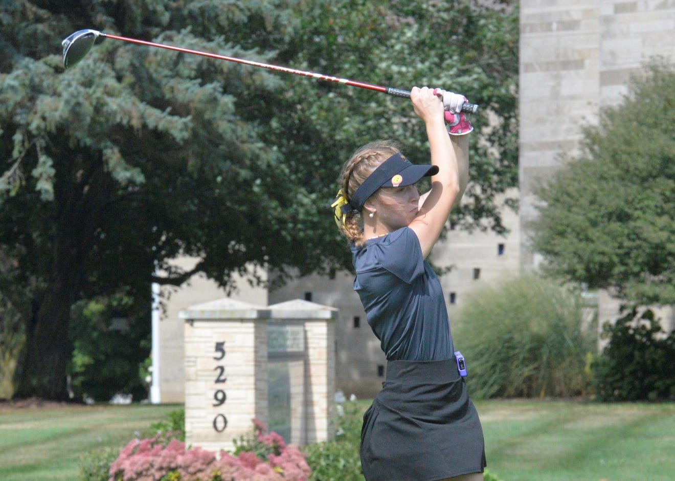 Pinckney's Olivia Ohmer earns MIAA golf MVP at Adrian College