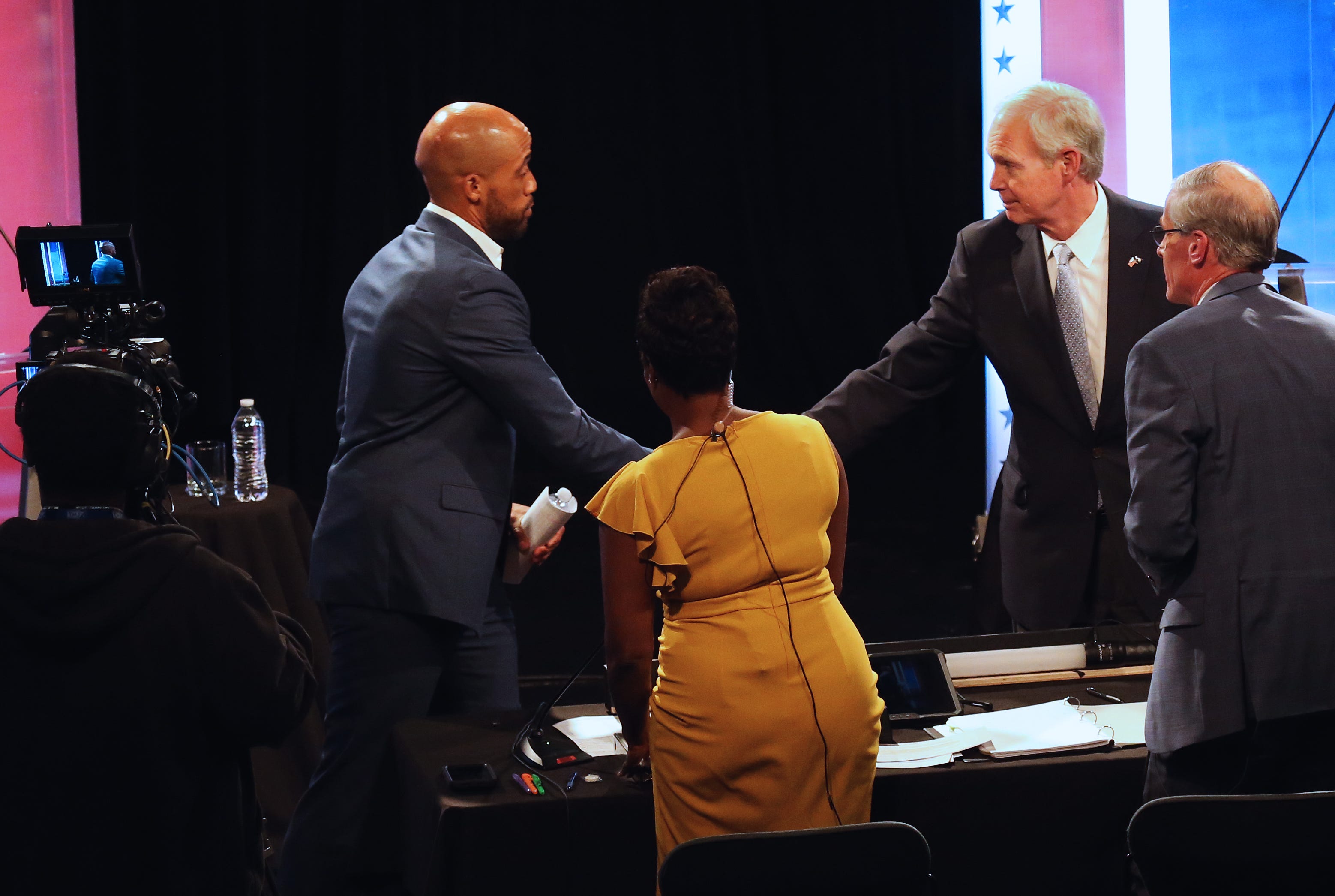 Mandela Barnes-Ron Johnson U.S. Senate Midterm Race Hits Final Stretch