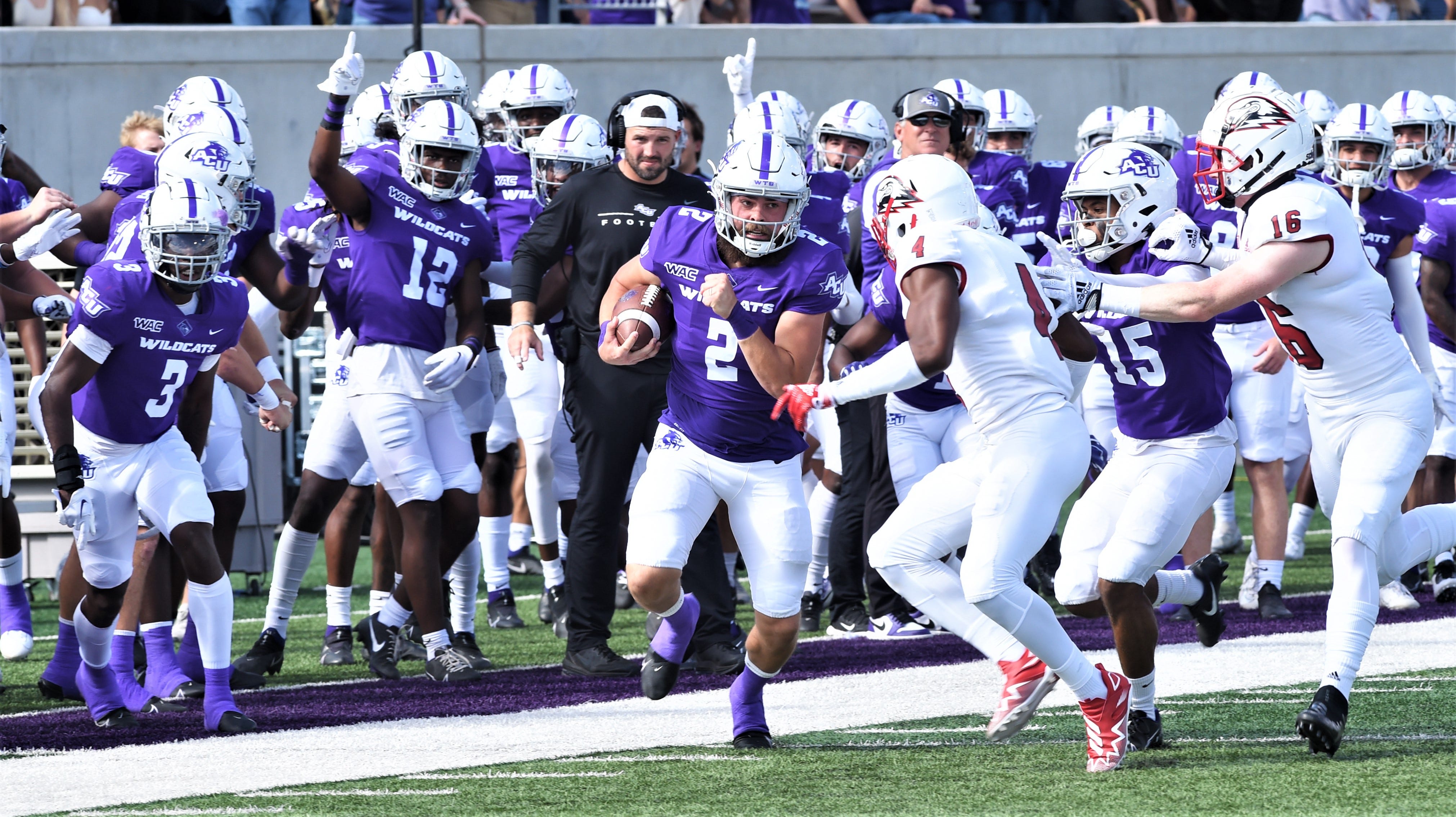 ACU holds off Southern Utah in WAC football game
