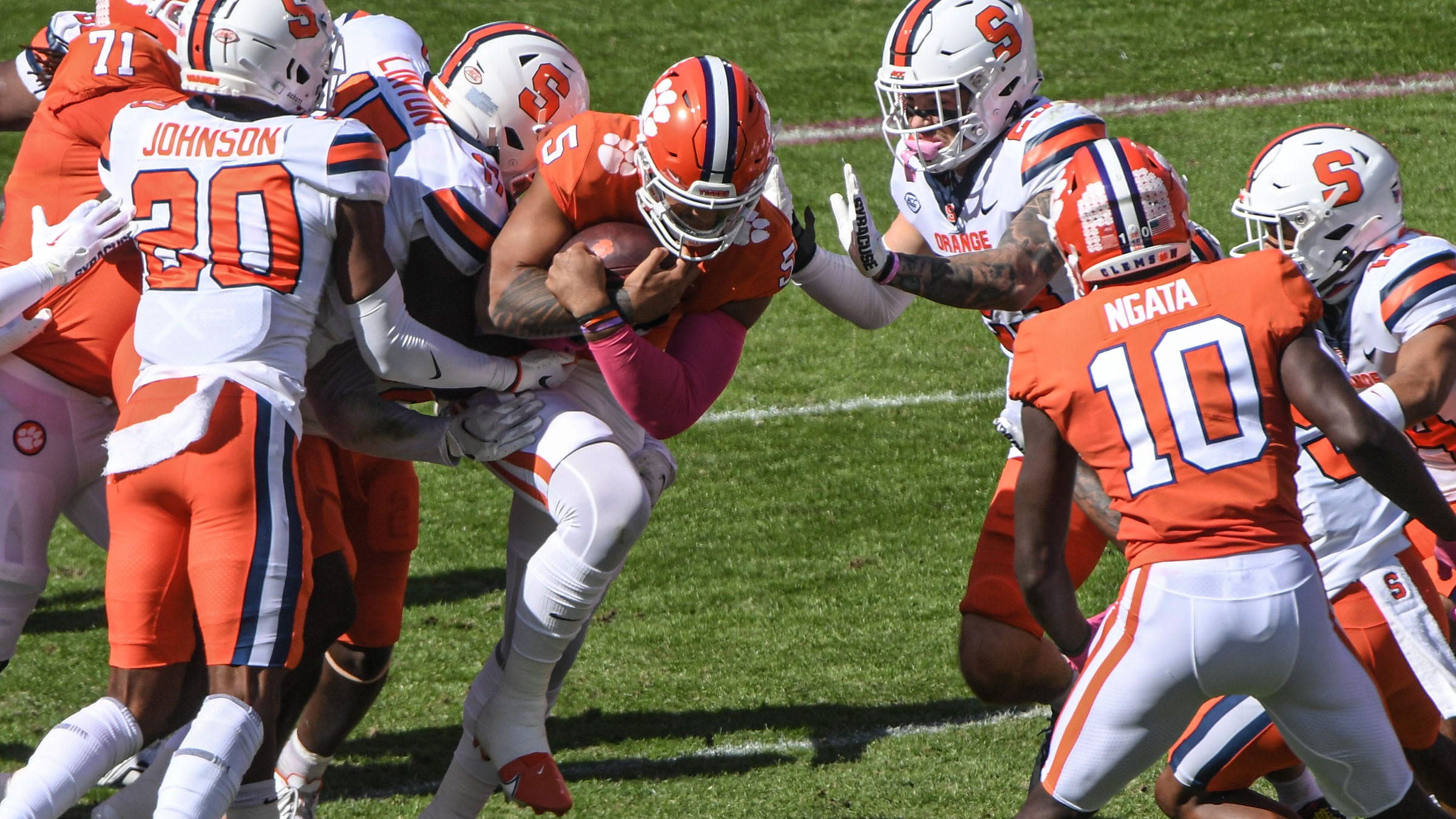 Clemson football hurt by D.J. Uiagalelei turnovers early vs. Syracuse