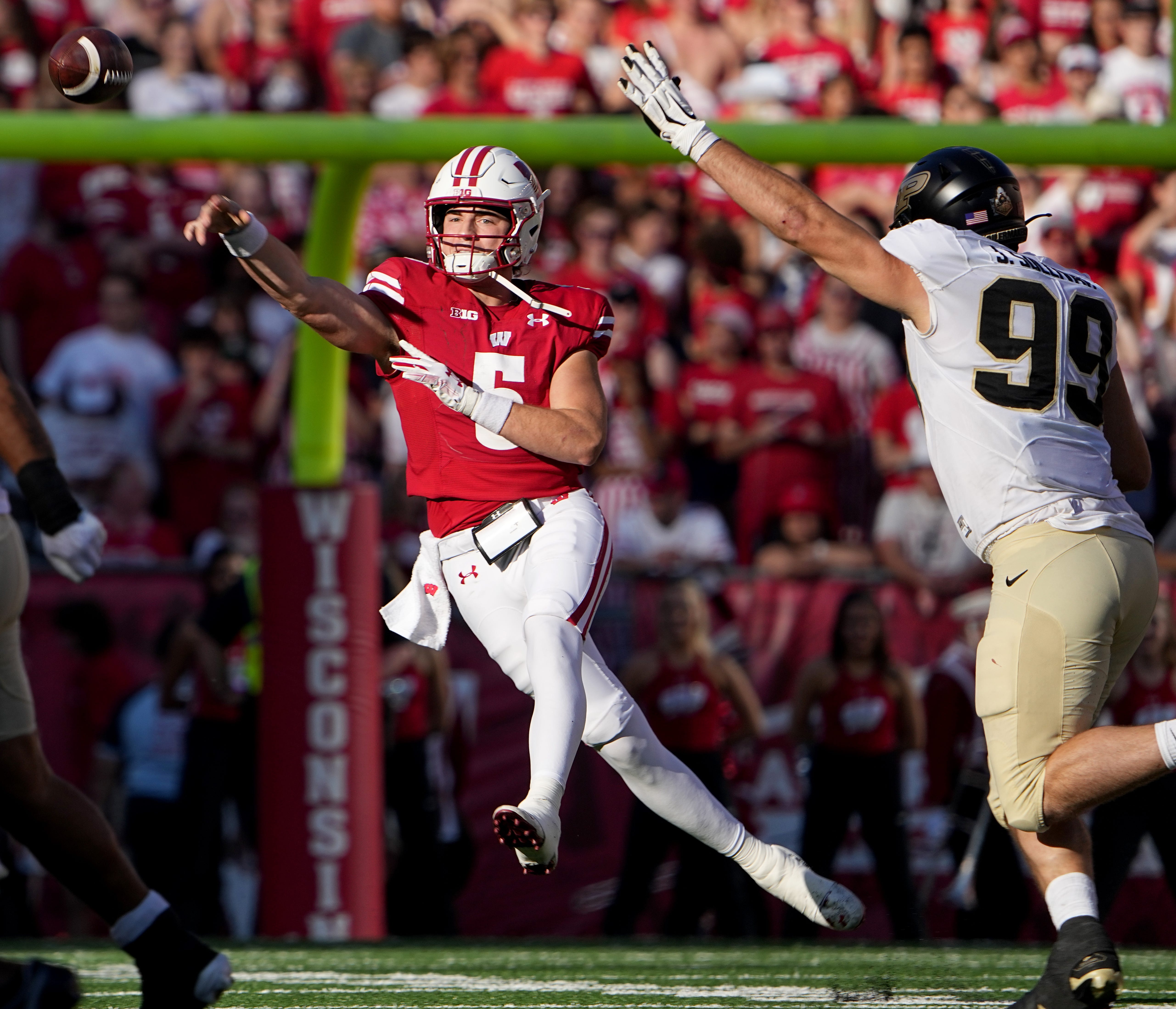 Wisconsin Badgers 2023 Football Schedule Released, Big Ten Conference