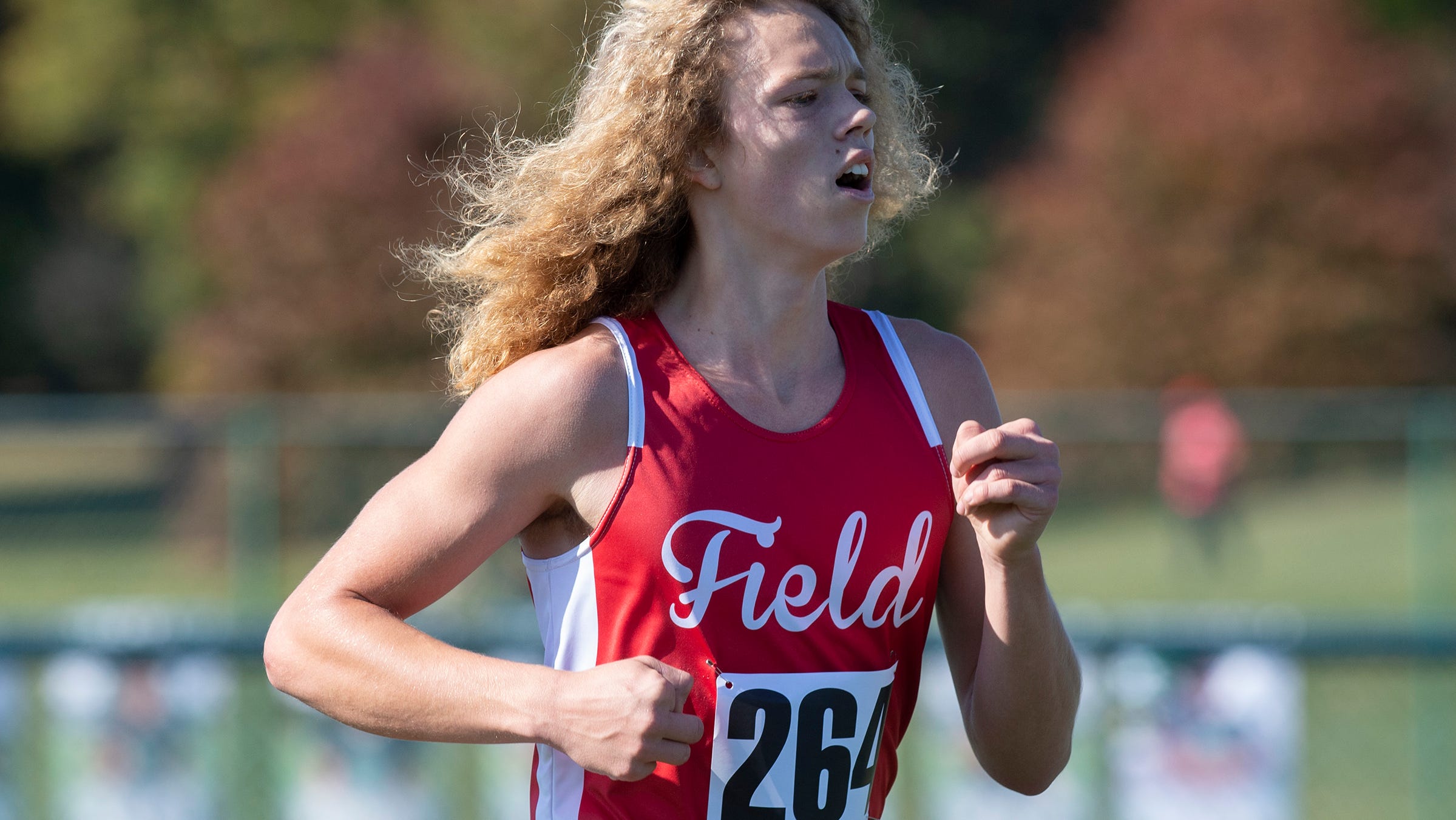 Field cross country qualifies boys and girls teams to Boardman Regional