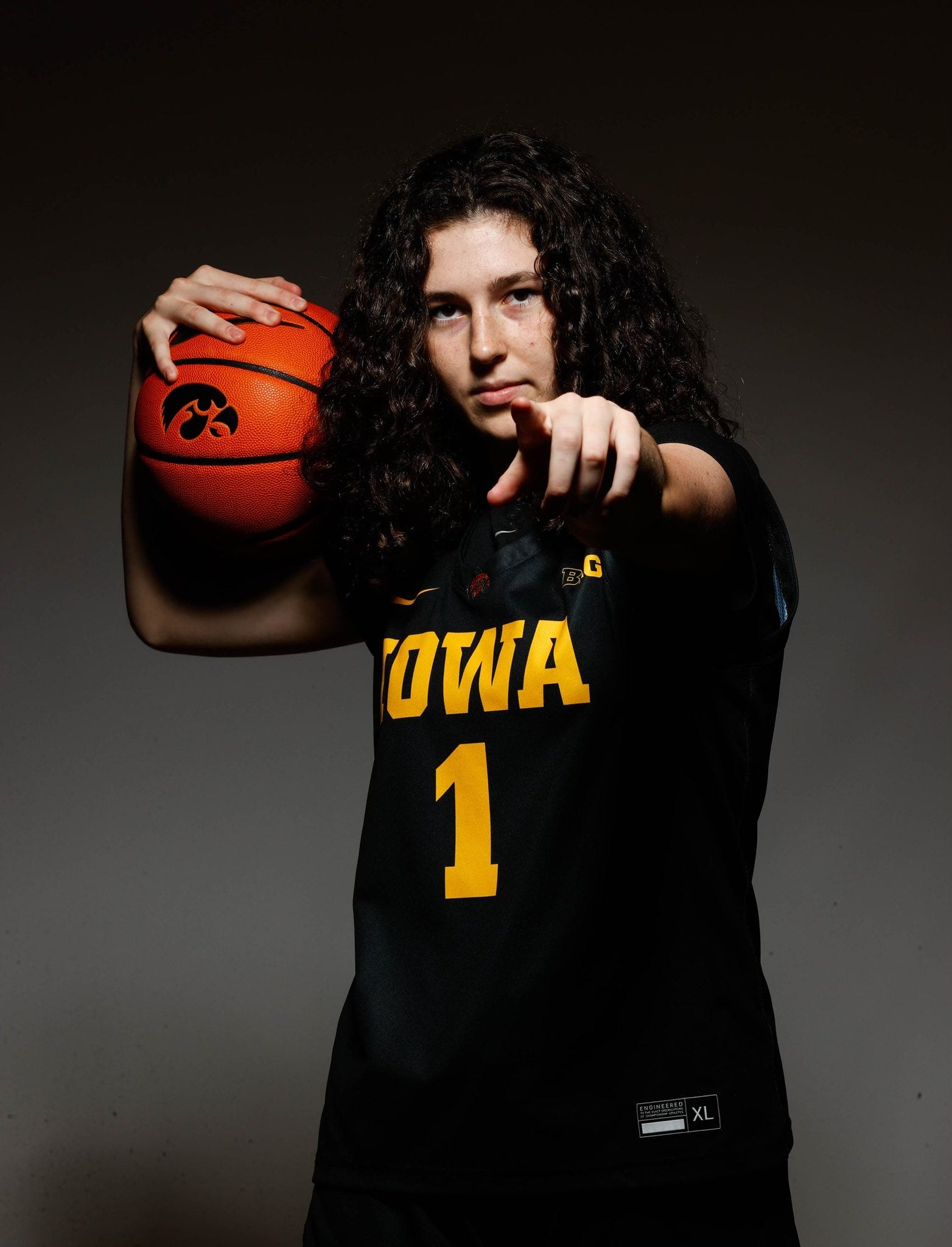 Iowa Hawkeye Women's Basketball News | HawkCentral