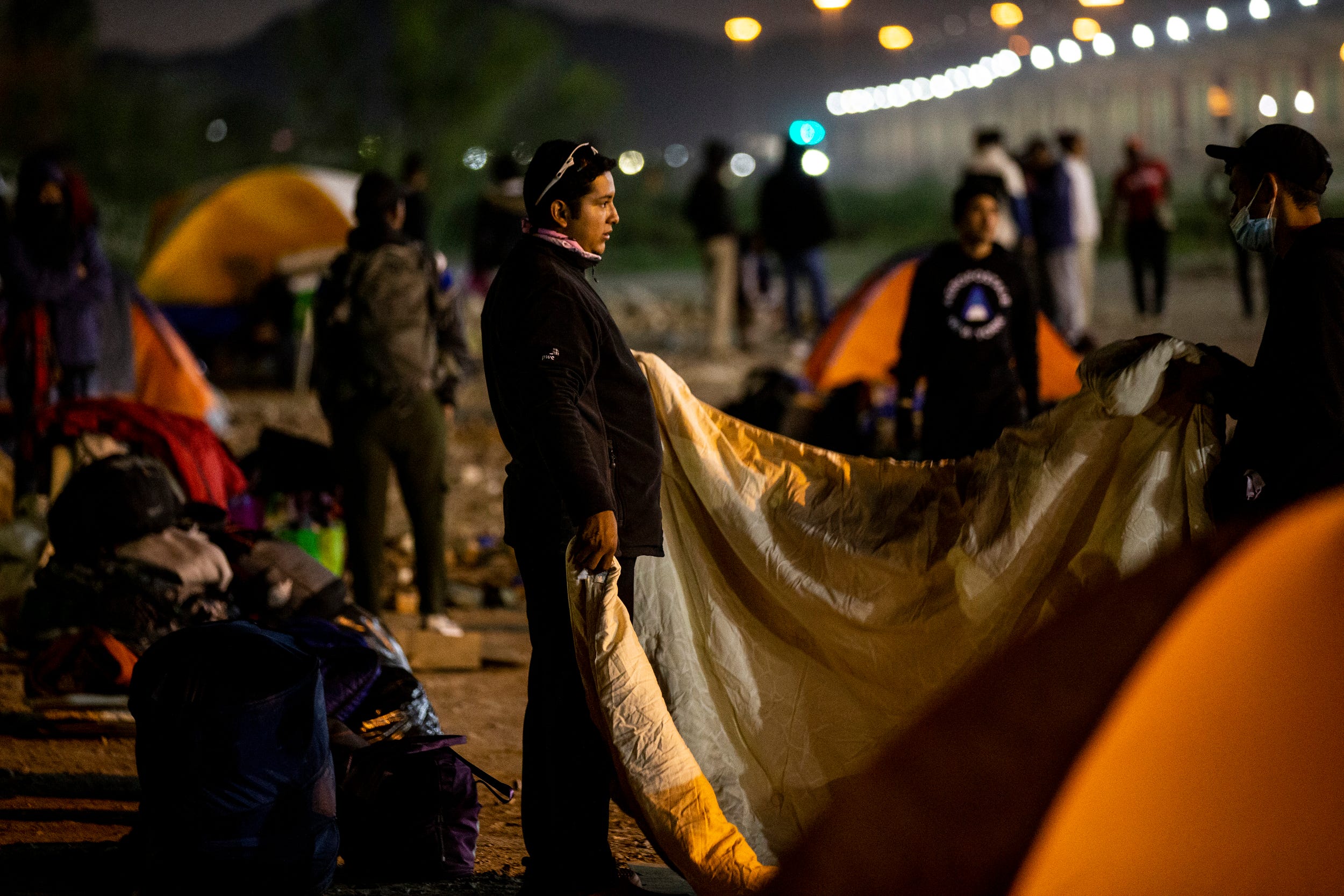 Inside a Venezuelan family's bus trip from El Paso to New York