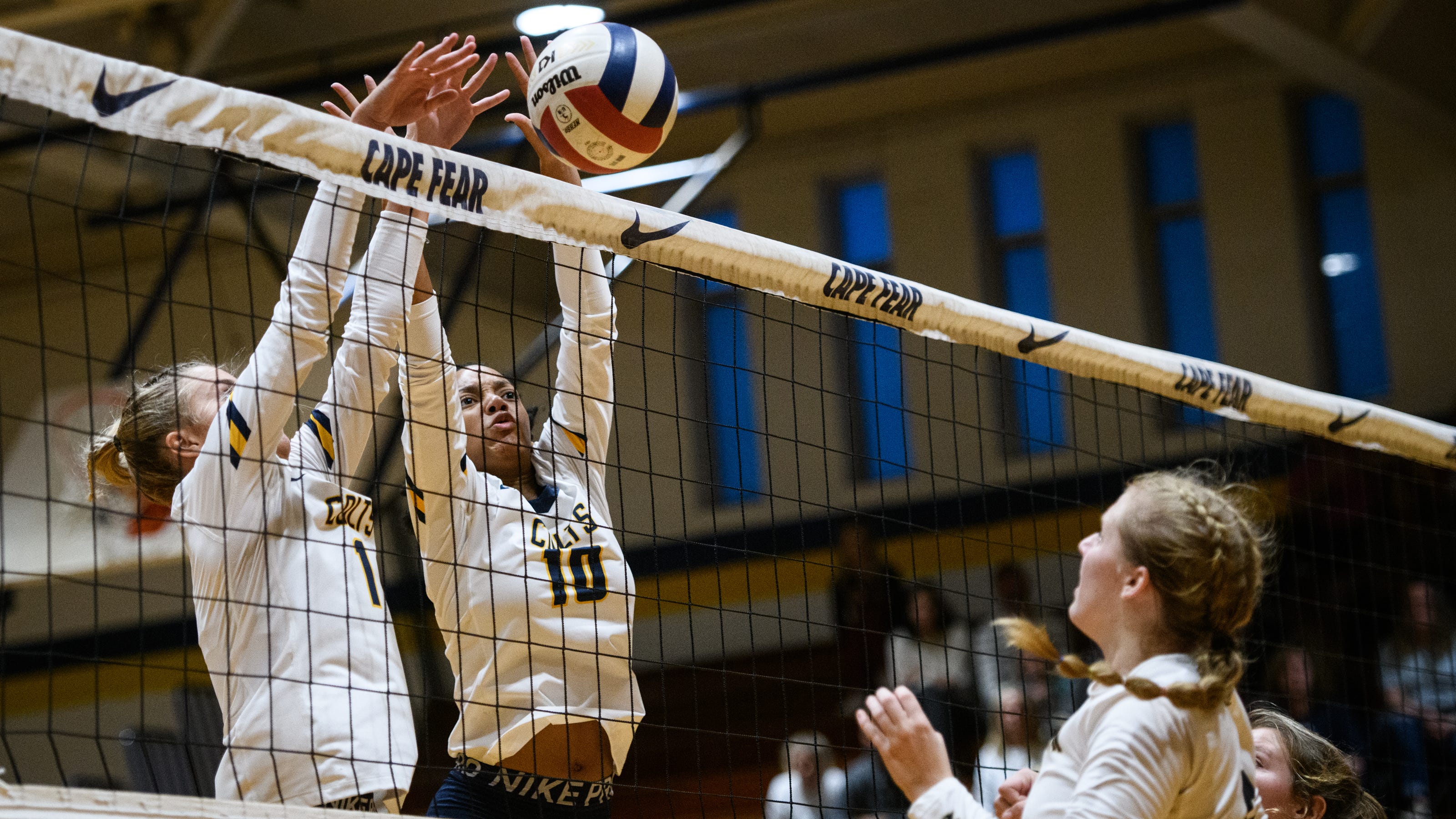 NCHSAA volleyball Cape Fear beats Croatan, advances in state playoffs