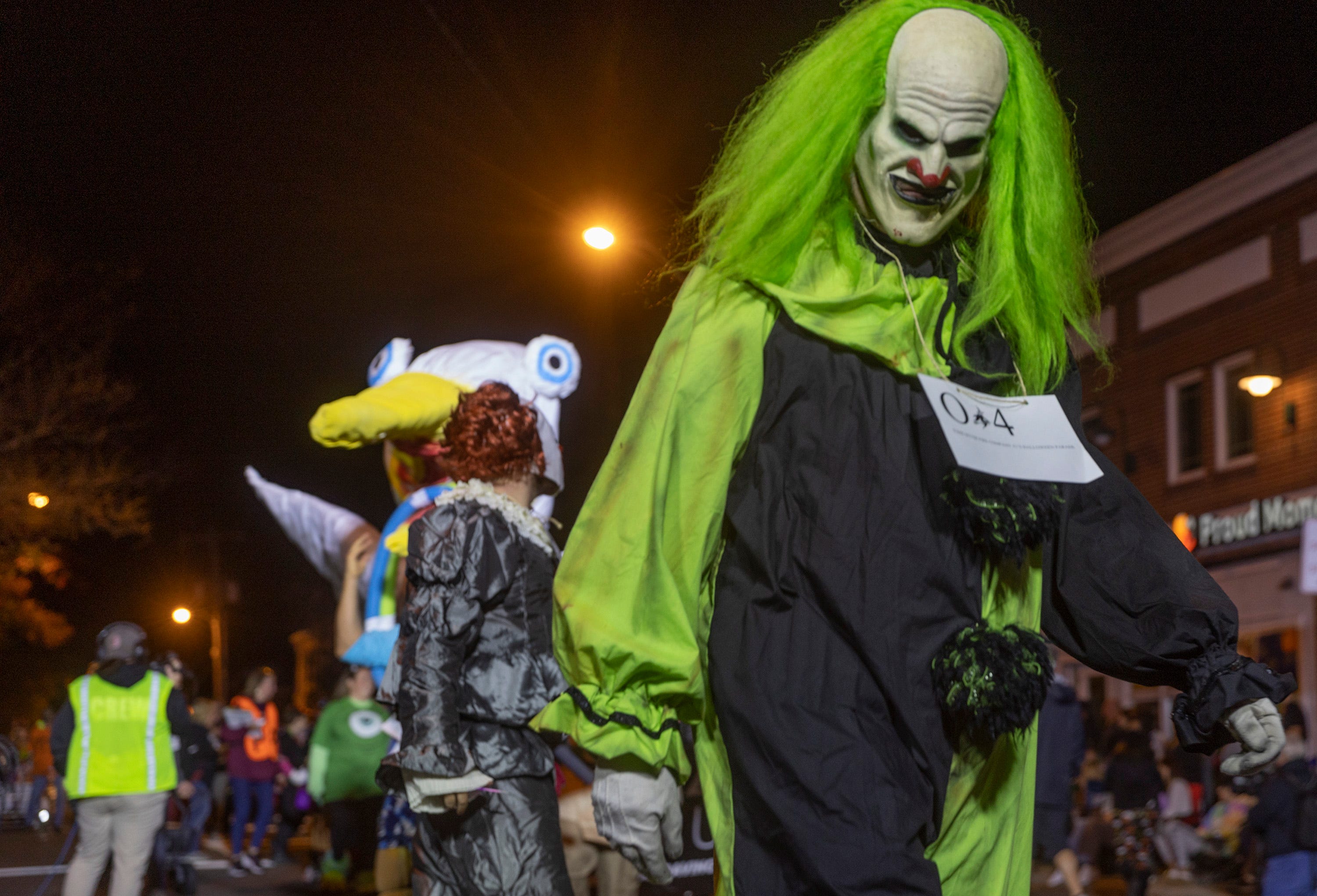 Toms River Halloween Parade 2022 gets people in holiday spirit