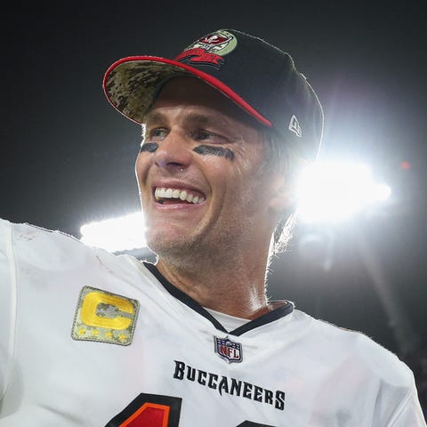 Tampa Bay Buccaneers quarterback Tom Brady celebra