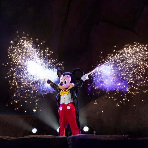 Fantasmic! made its long-awaited return to Disney'