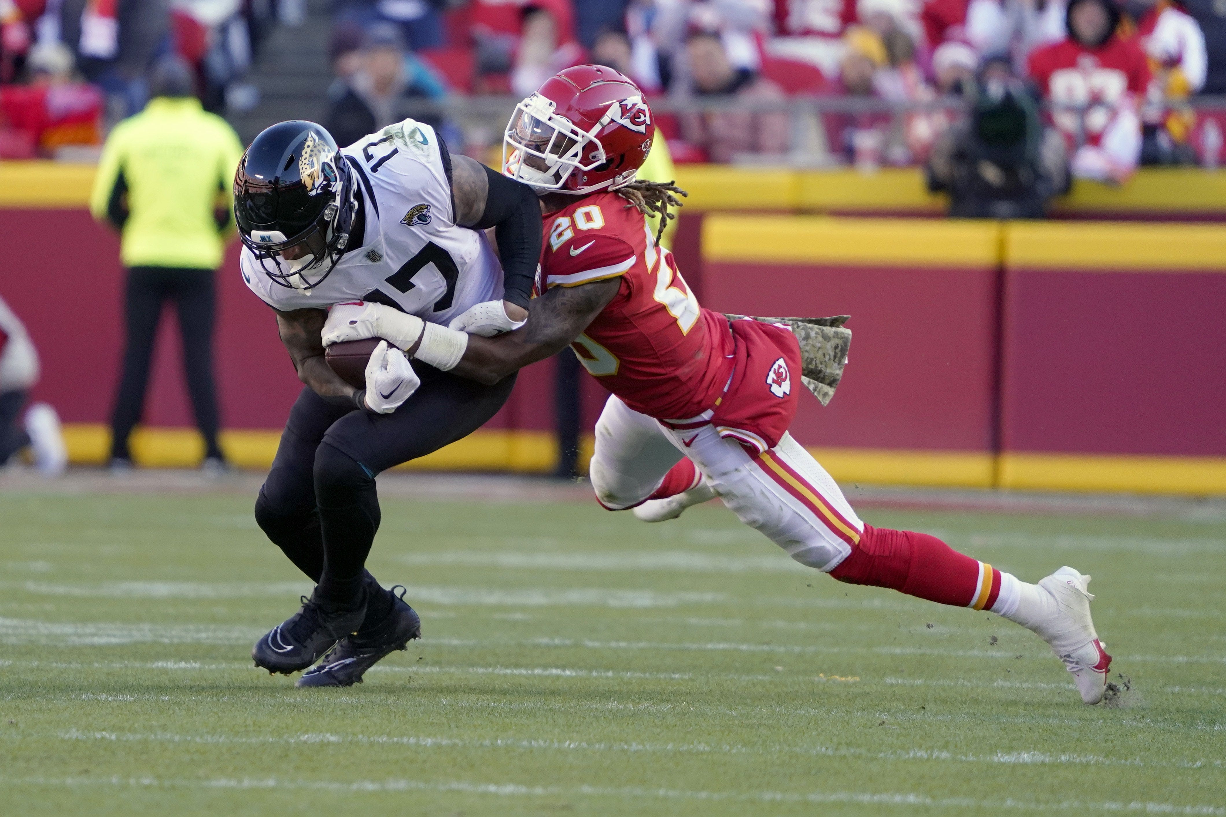 yin-and-yang-in-loss-to-chiefs-the-jaguars-giveth-and-taketh-away