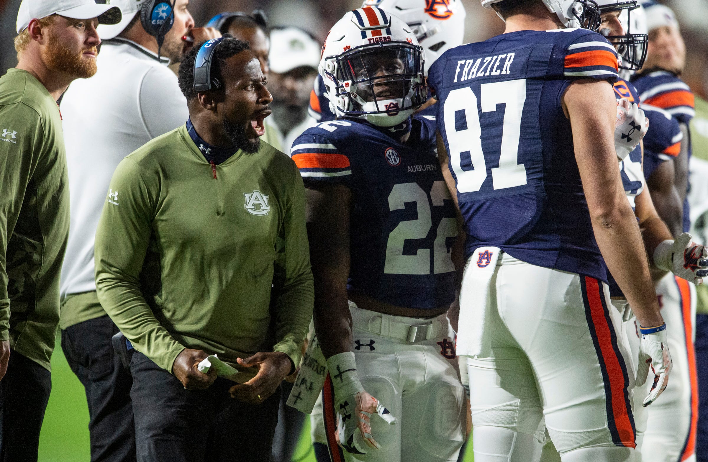 Auburn Football Grades: How Did Cadillac Williams Do In His First Win?