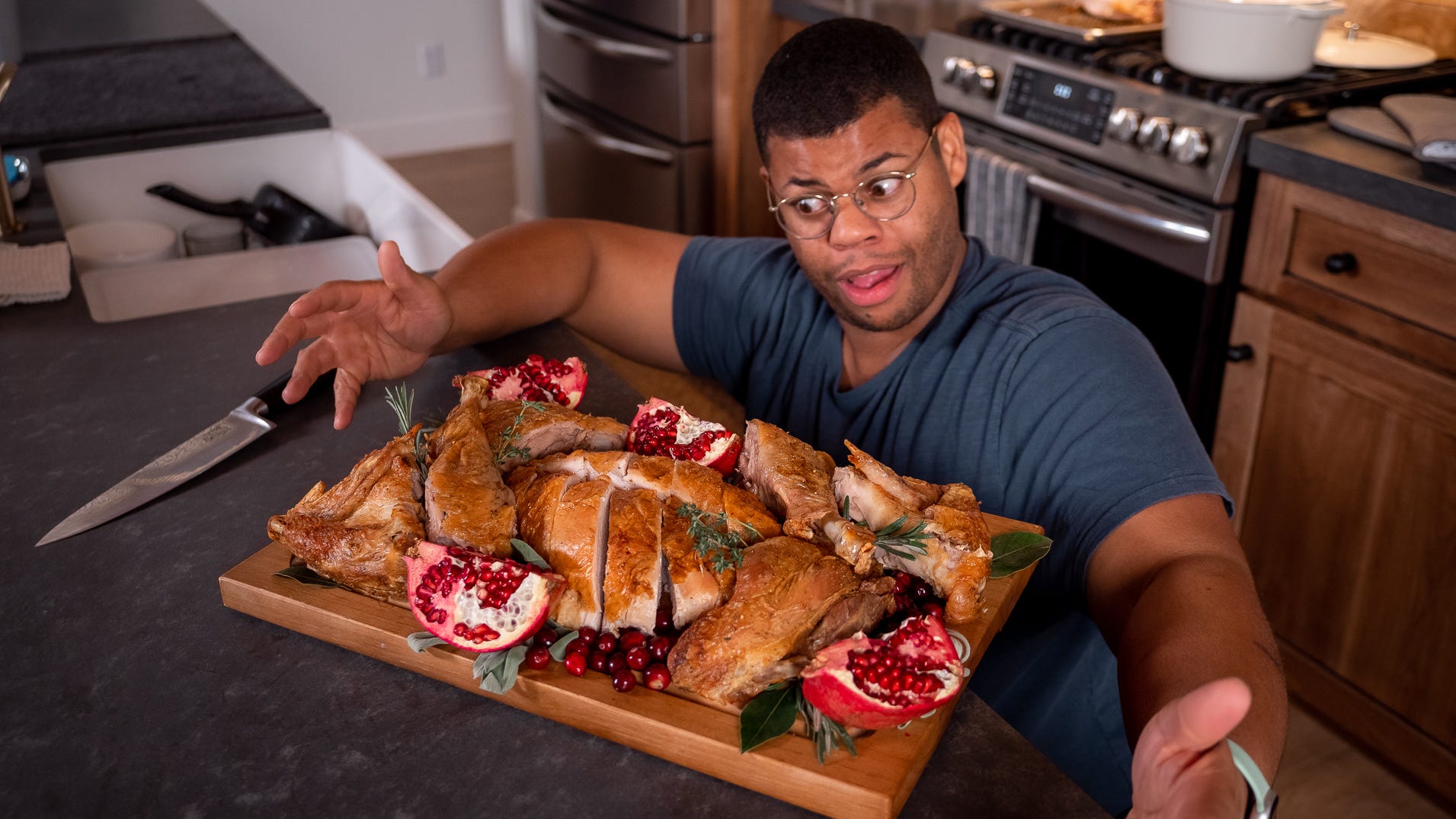 How To Carve A Turkey Like A Pro This Thanksgiving