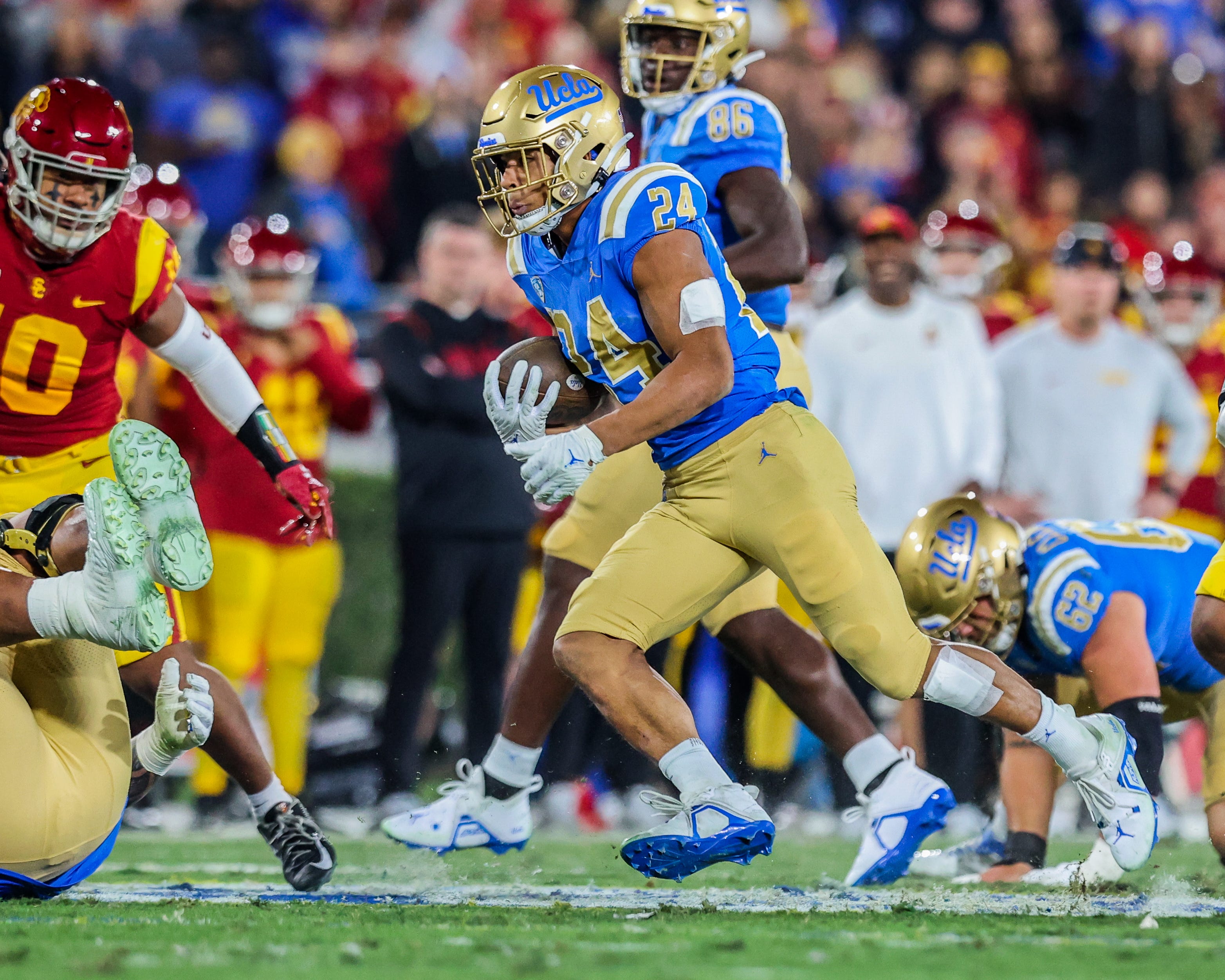 PHOTOS: USC Beats UCLA In Thrilling Rivalry Game