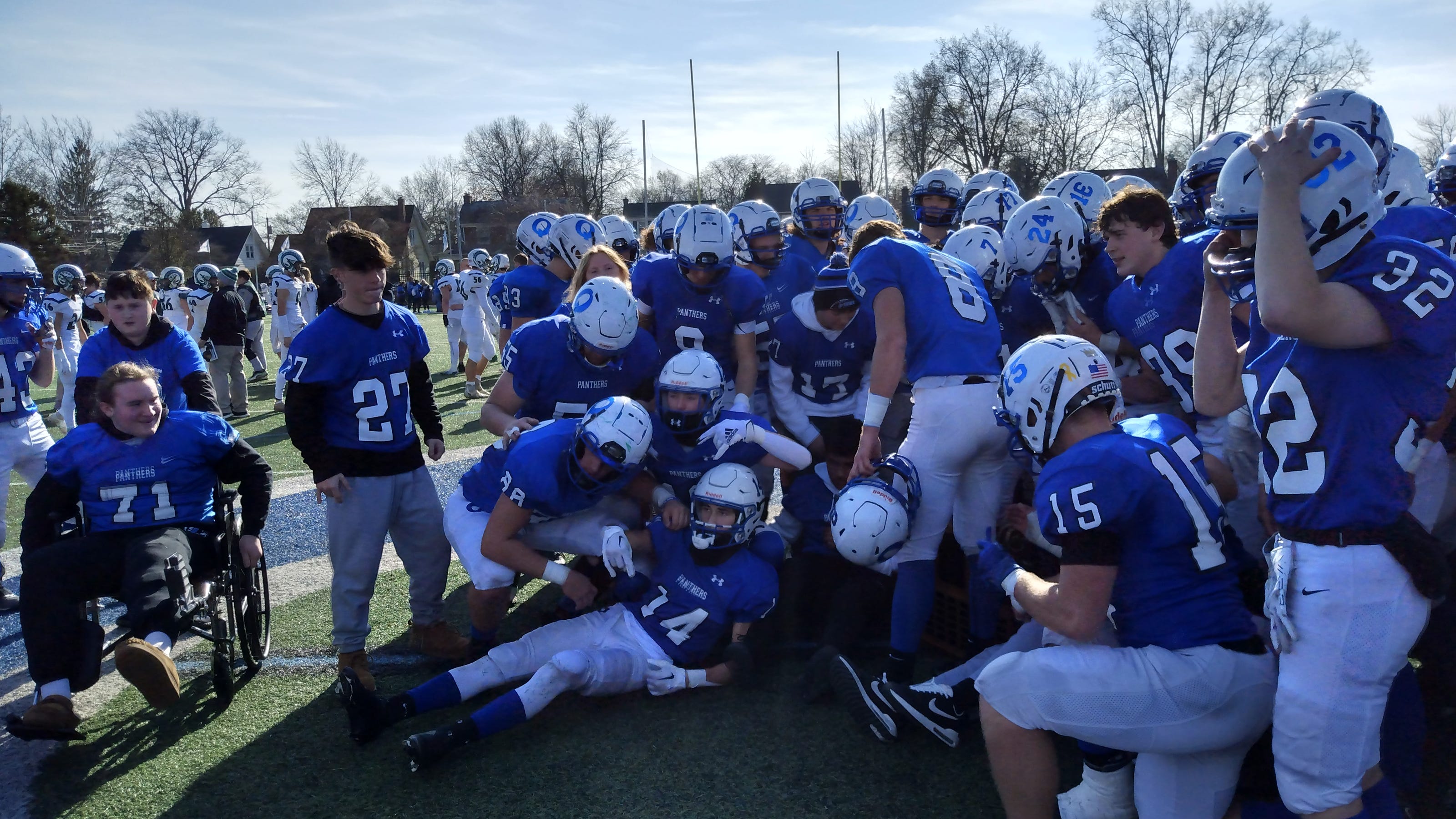 H.S. football Quakertown knocks off archrival Pennridge, 226