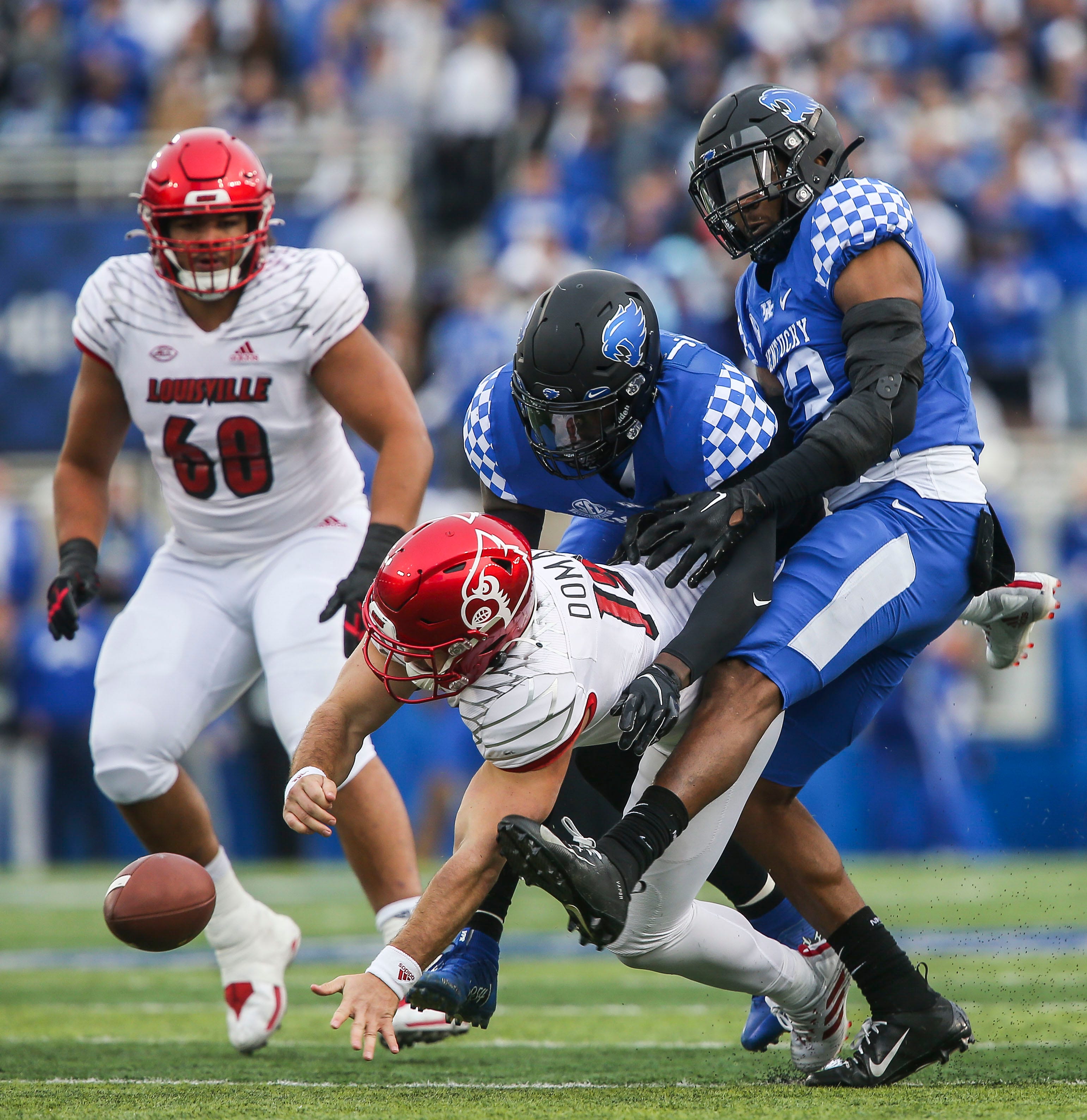 uk vs louisville football 2023        
        <figure class=