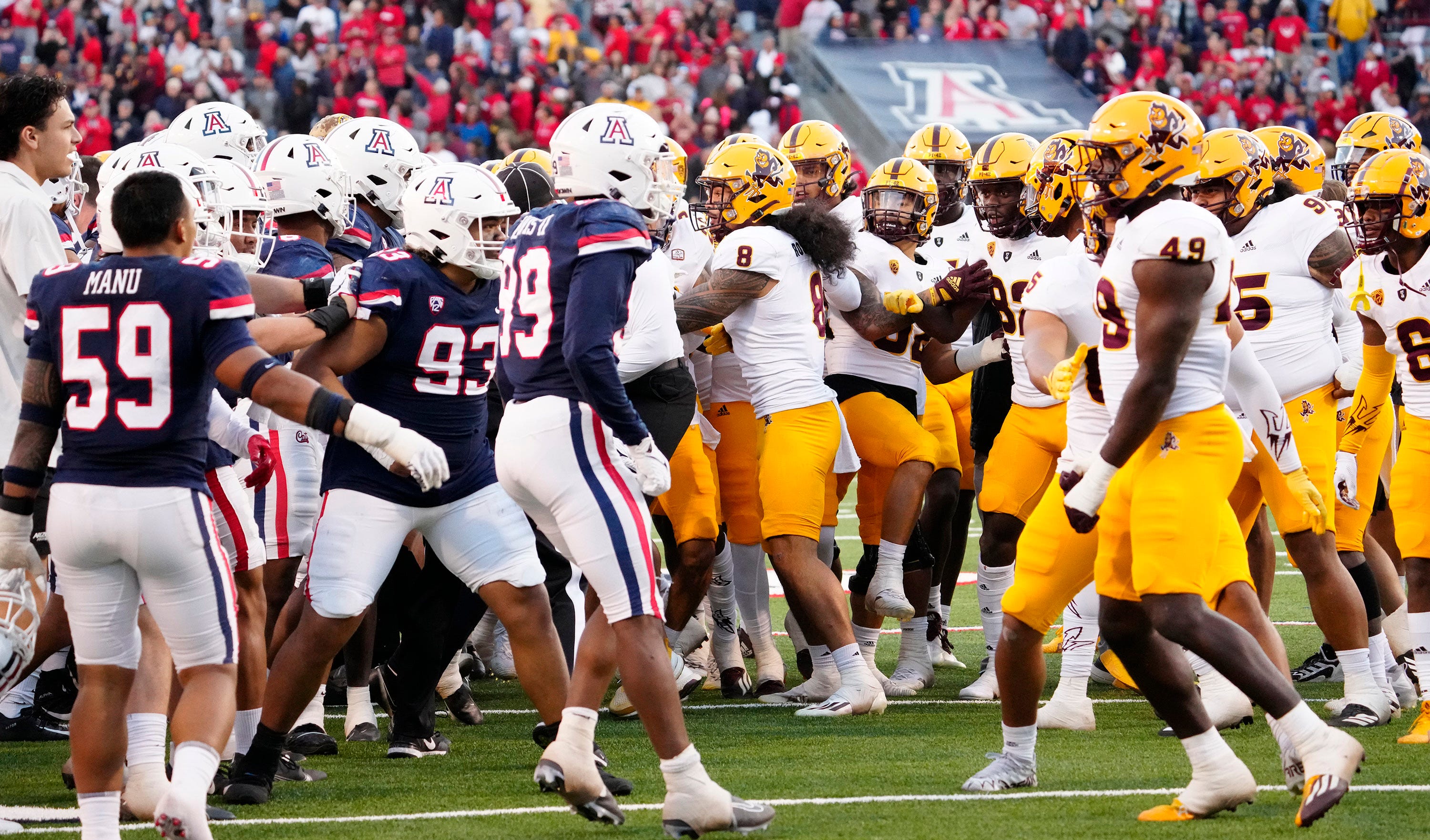 Arizona Snaps ASU's Streak Of Wins In Territorial Cup