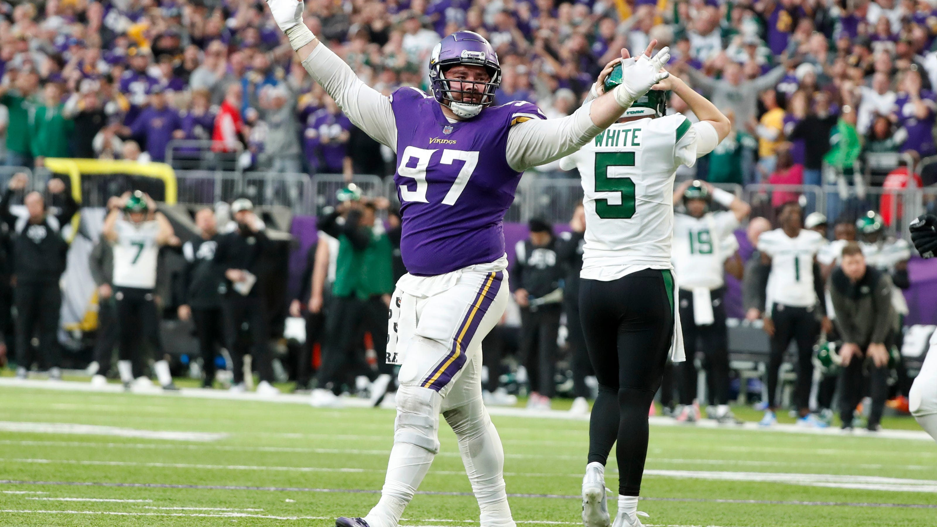 Minnesota Vikings hold off New York Jets for 2722 victory