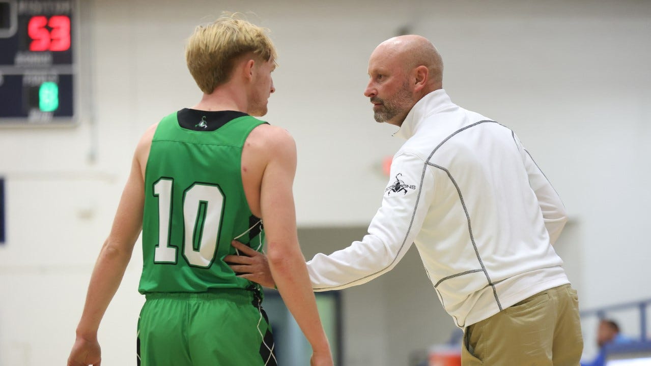 Sanders Invitational brings in top boys basketball teams to Farmington