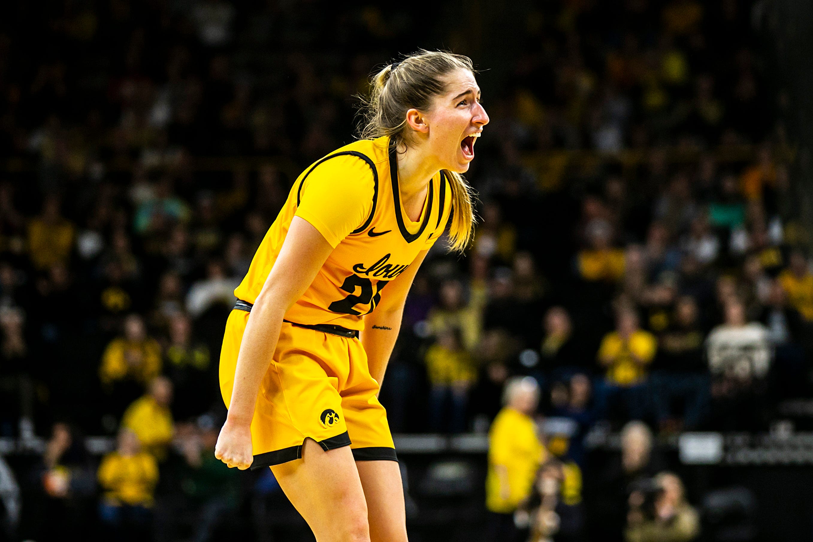 Iowa women's basketball guard Kate Martin to return for final year of eligibility - BVM Sports