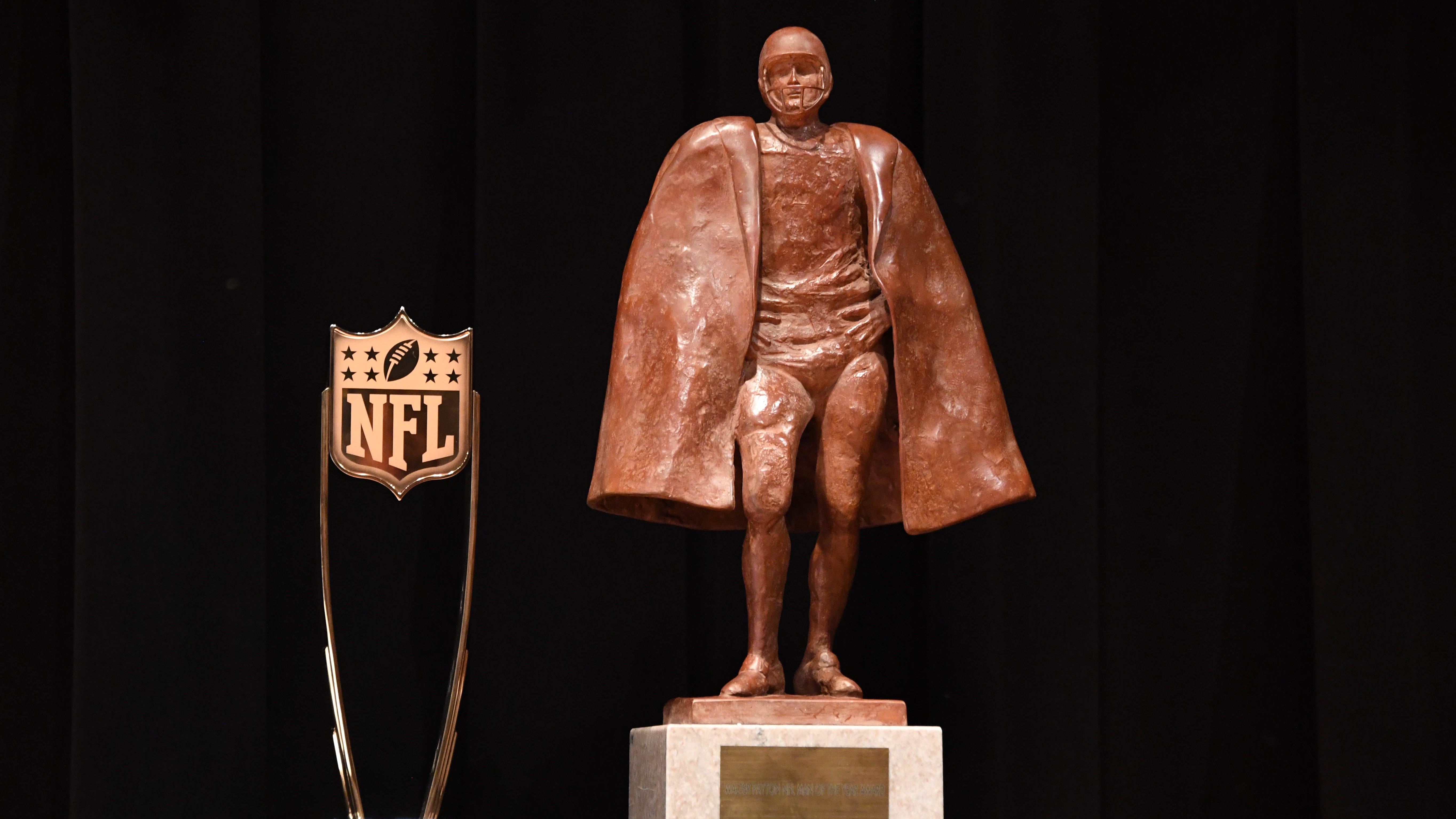 Little guidance given players as NFL awards Walter Payton Man of Year