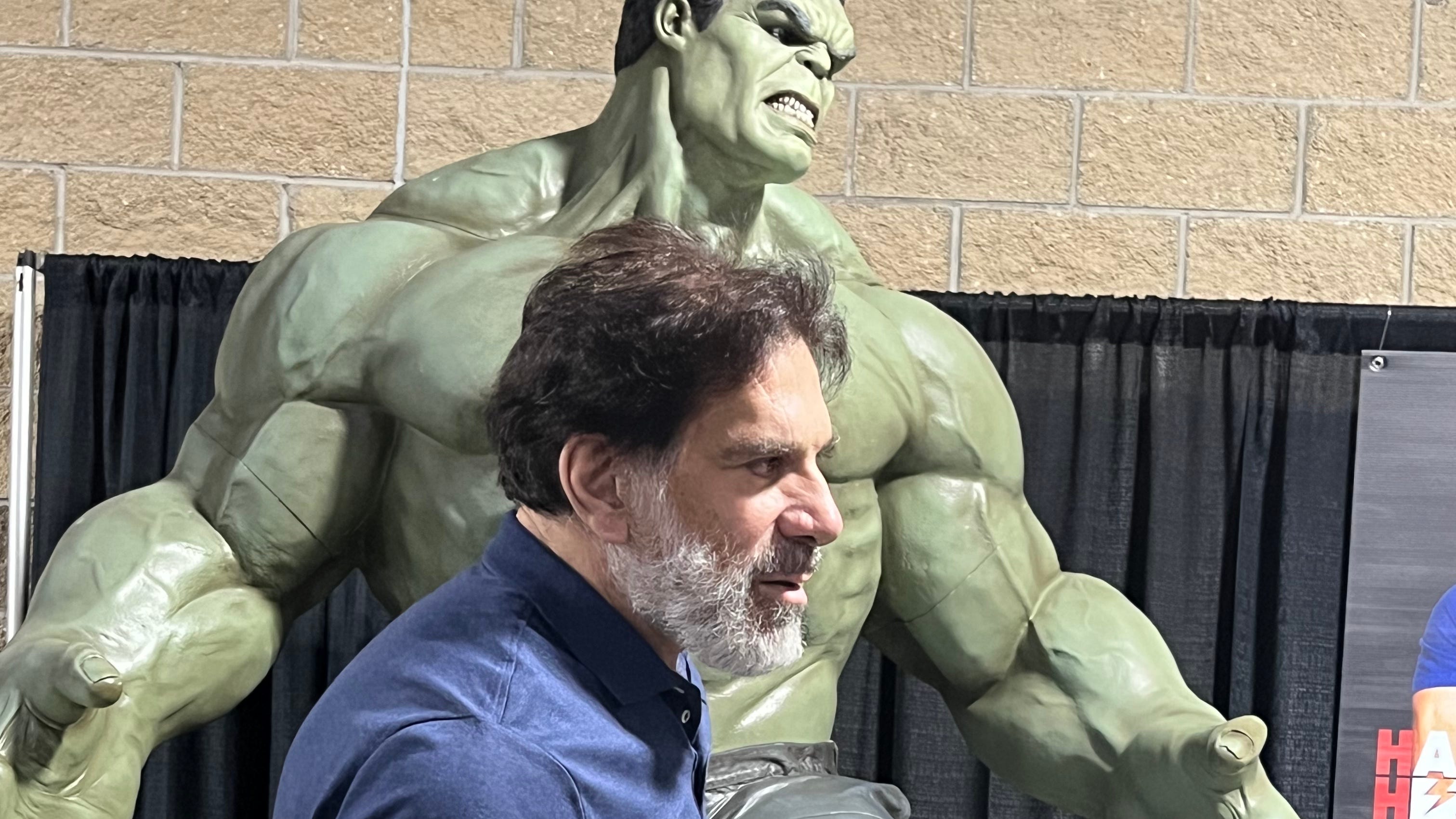 Lou Ferrigno, Reb Brown among the celebrities at Elkhart Comic Con