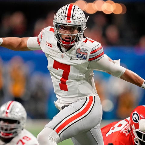 Ohio State Buckeyes quarterback C.J. Stroud (7) ev