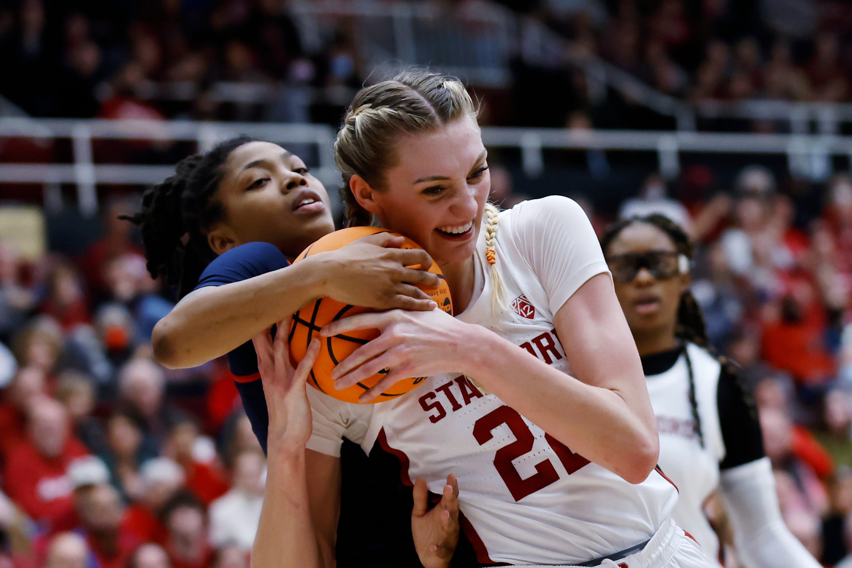 March Madness bracket updates: No. 1 Stanford women upset