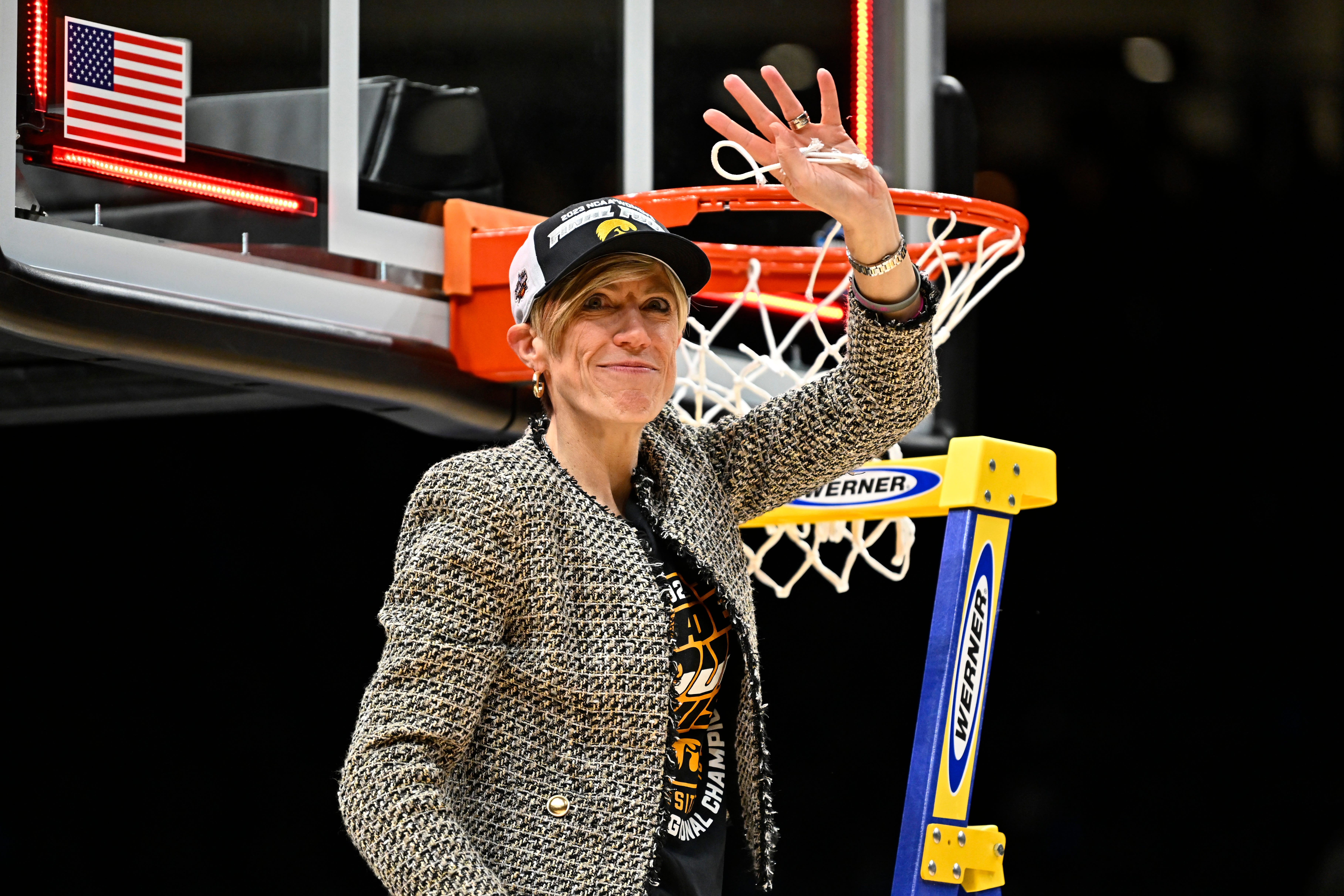 See Photos Of Iowa Women's Basketball Associate Head Coach Jan Jensen ...