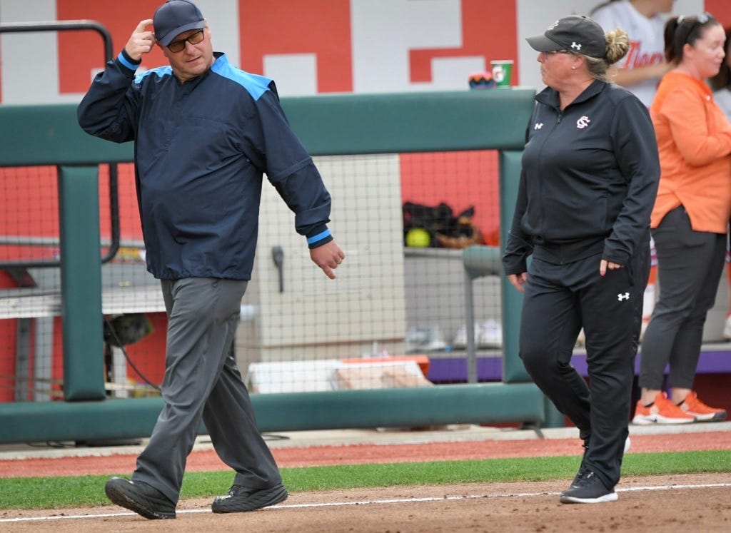 South Carolina softball coach Beverly Smith ejected from Clemson game