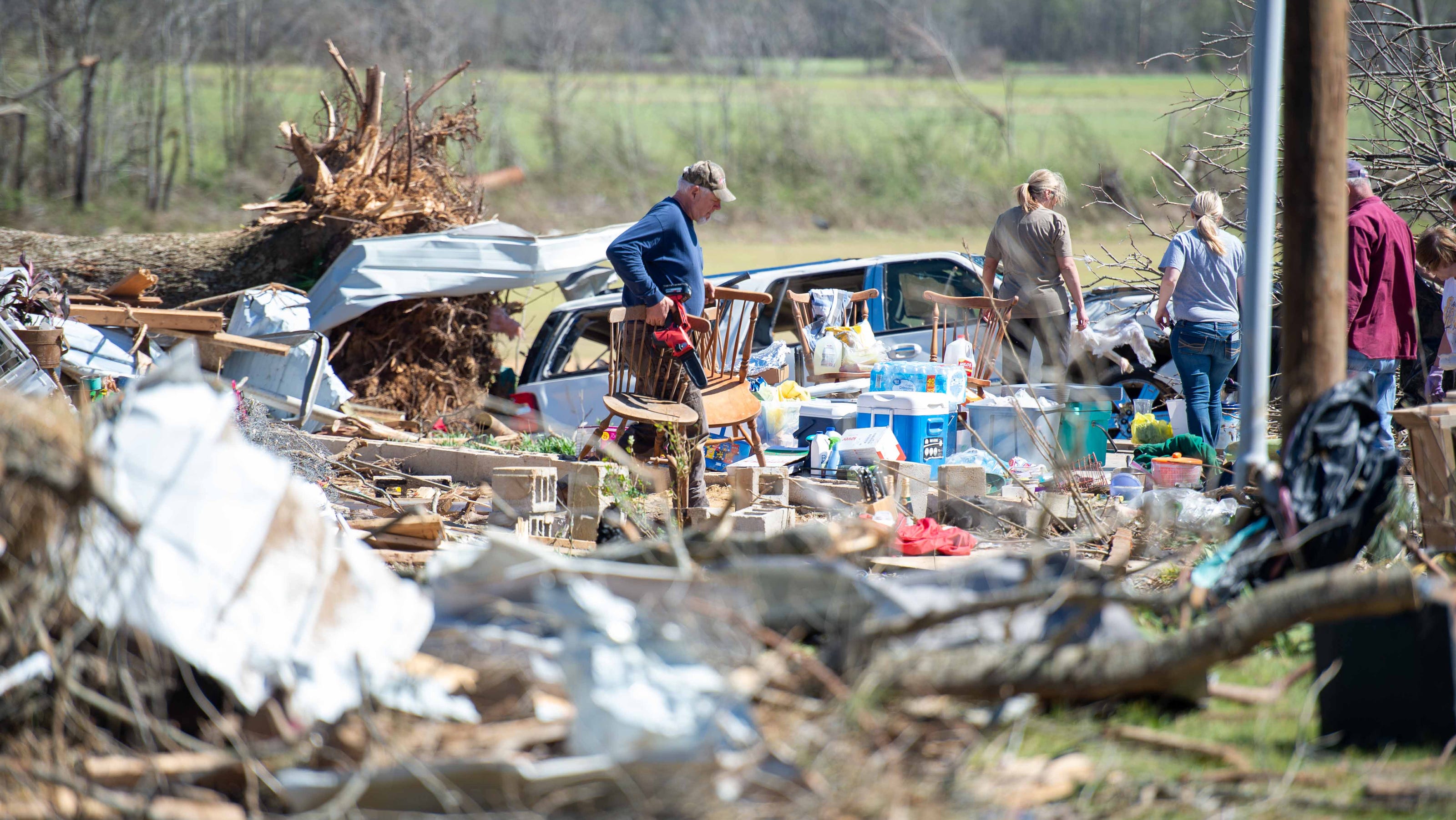 NWS confirms tornadoes in Tennessee, Arkansas as they assess damage