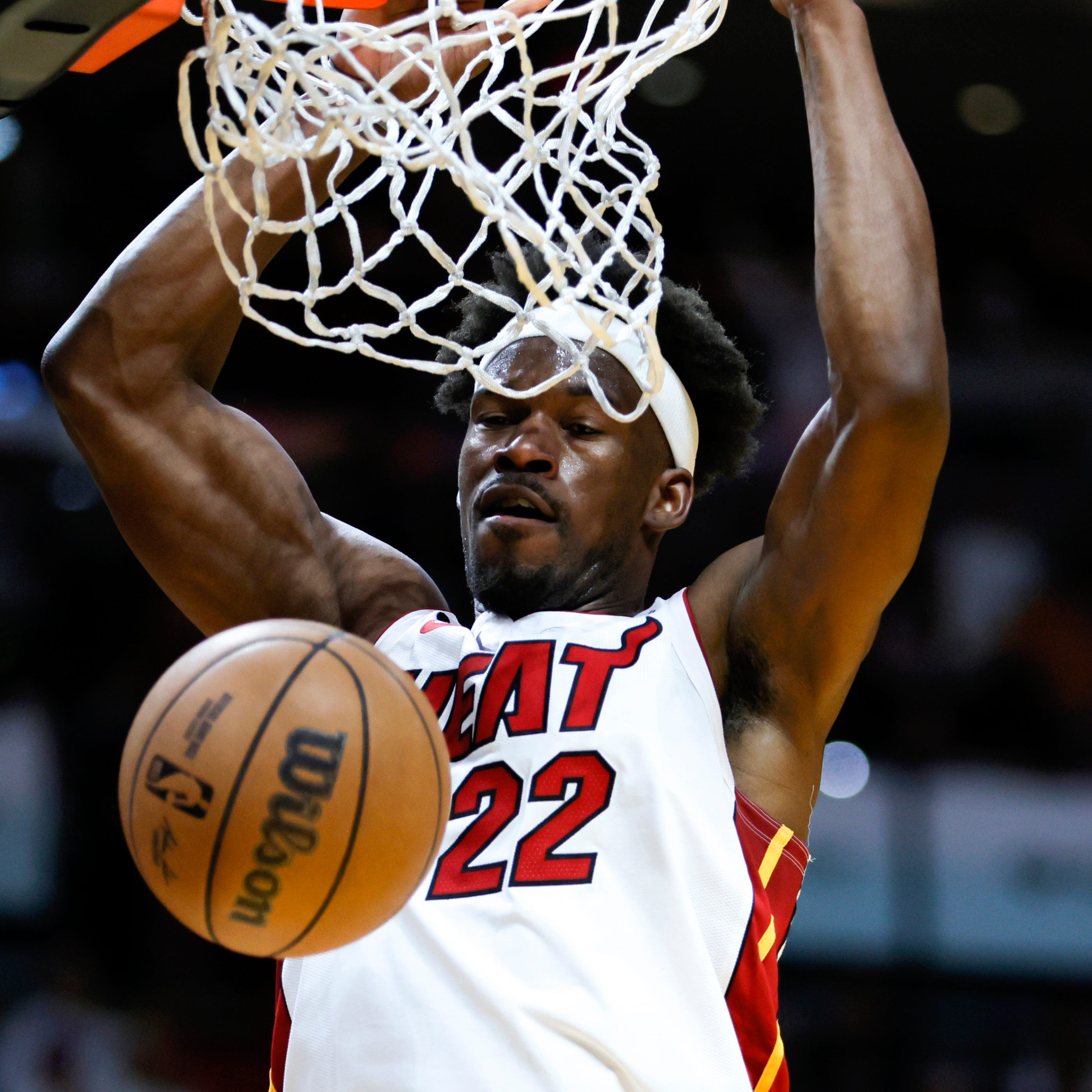 Jimmy Butler scored 31 points in the Miami Heat's play-in game victory over the Chicago Bulls.