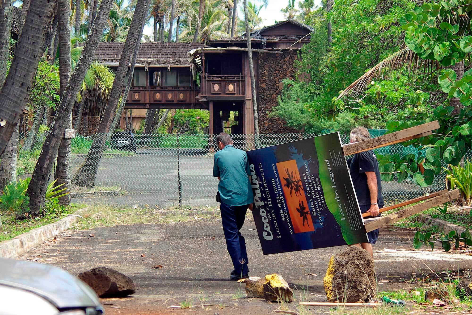 Blue Hawaii' resort in Kauai to be rebuilt amid controversy