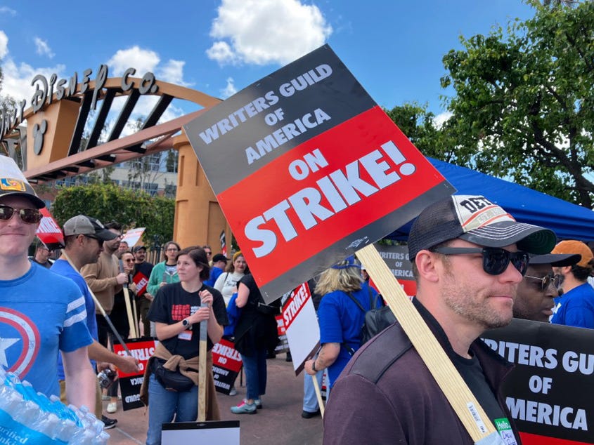 News Writers Guild Of America Strike