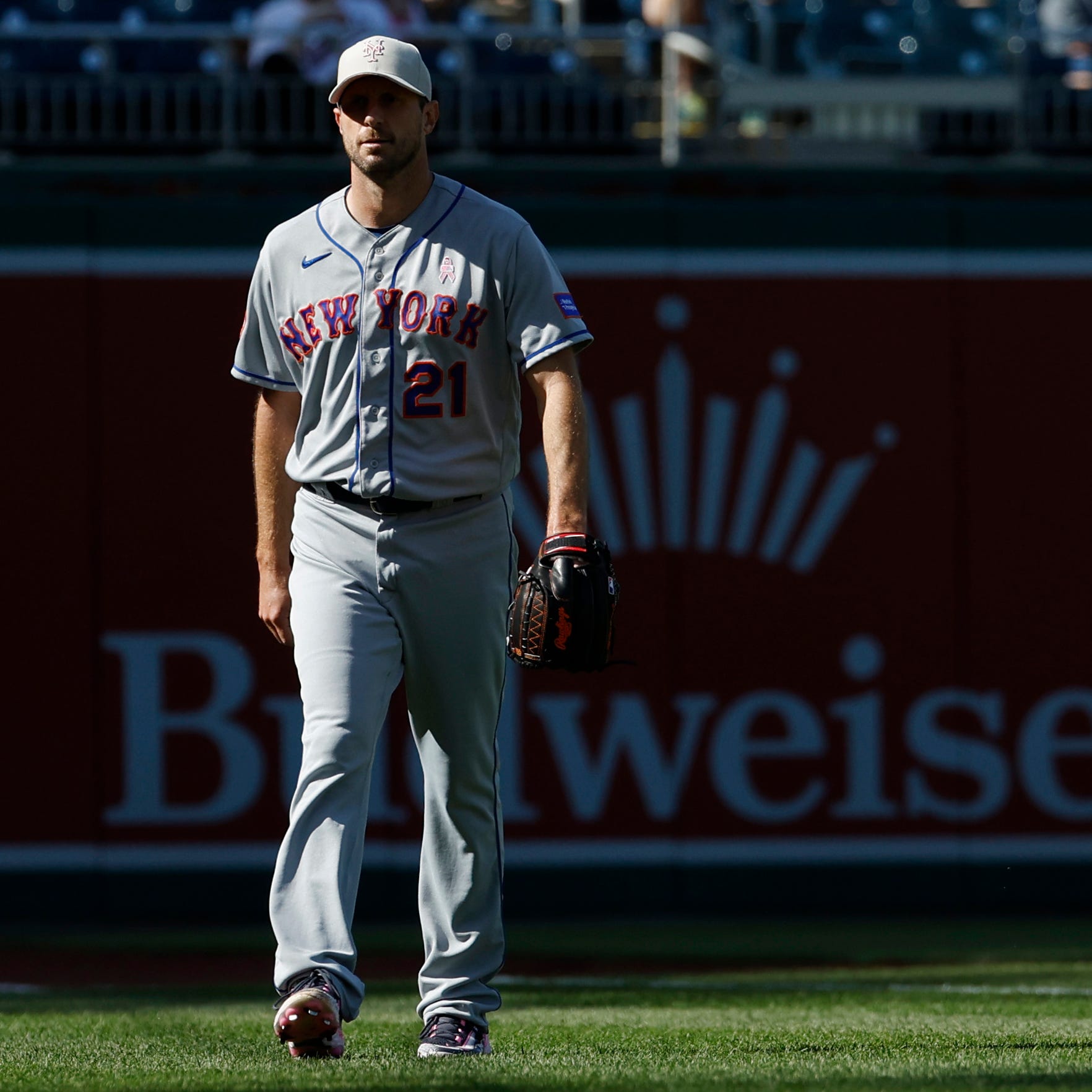 Max Scherzer is 3-2 in six starts this season with the Mets.