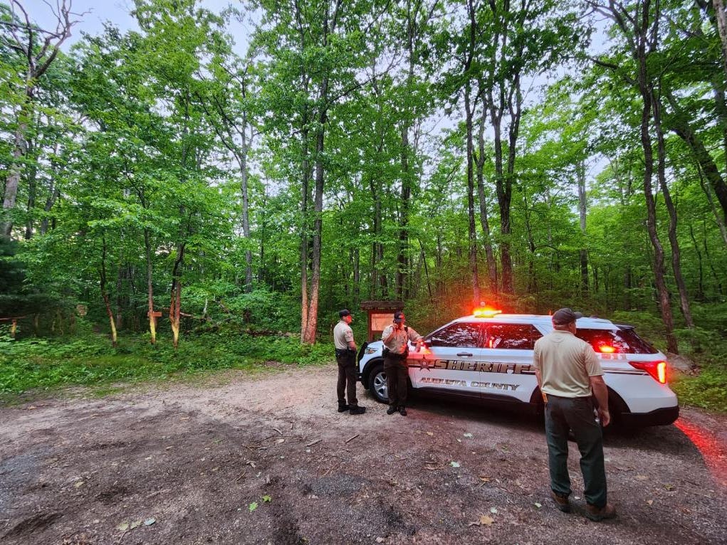 Mine Bank trail head plane crash