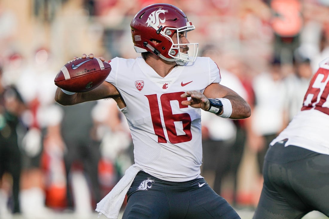 Washington State quarterback Gardner Minshew (16) leads the nation in passing yardage per game.