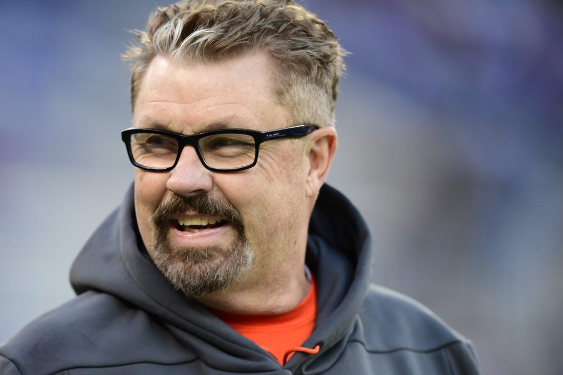 Gregg Williams had a 5-2 record as the Browns' interim hrerad coach this season.