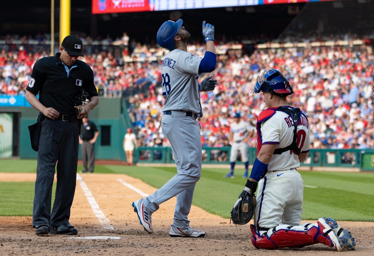 Dodgers vs Phillies : r/Sneakers