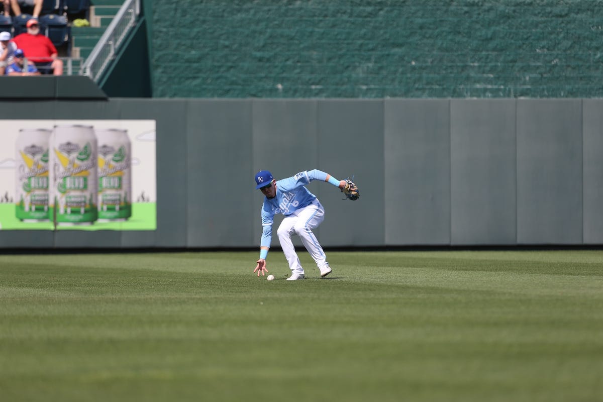 Andrew McCutchen Player Props: Pirates vs. Cubs