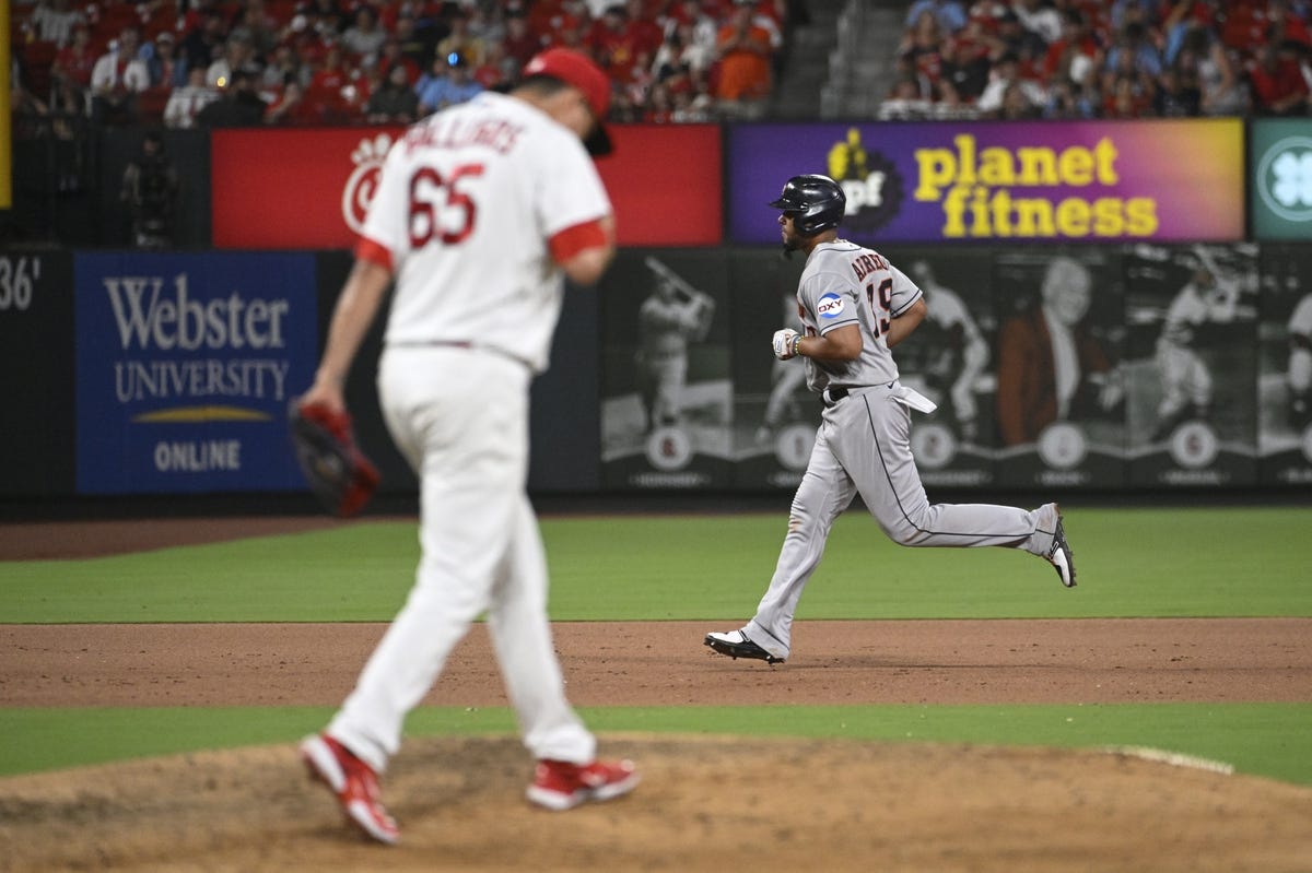 St. Louis Cardinals beat Houston Astros 4-2 Tuesday night