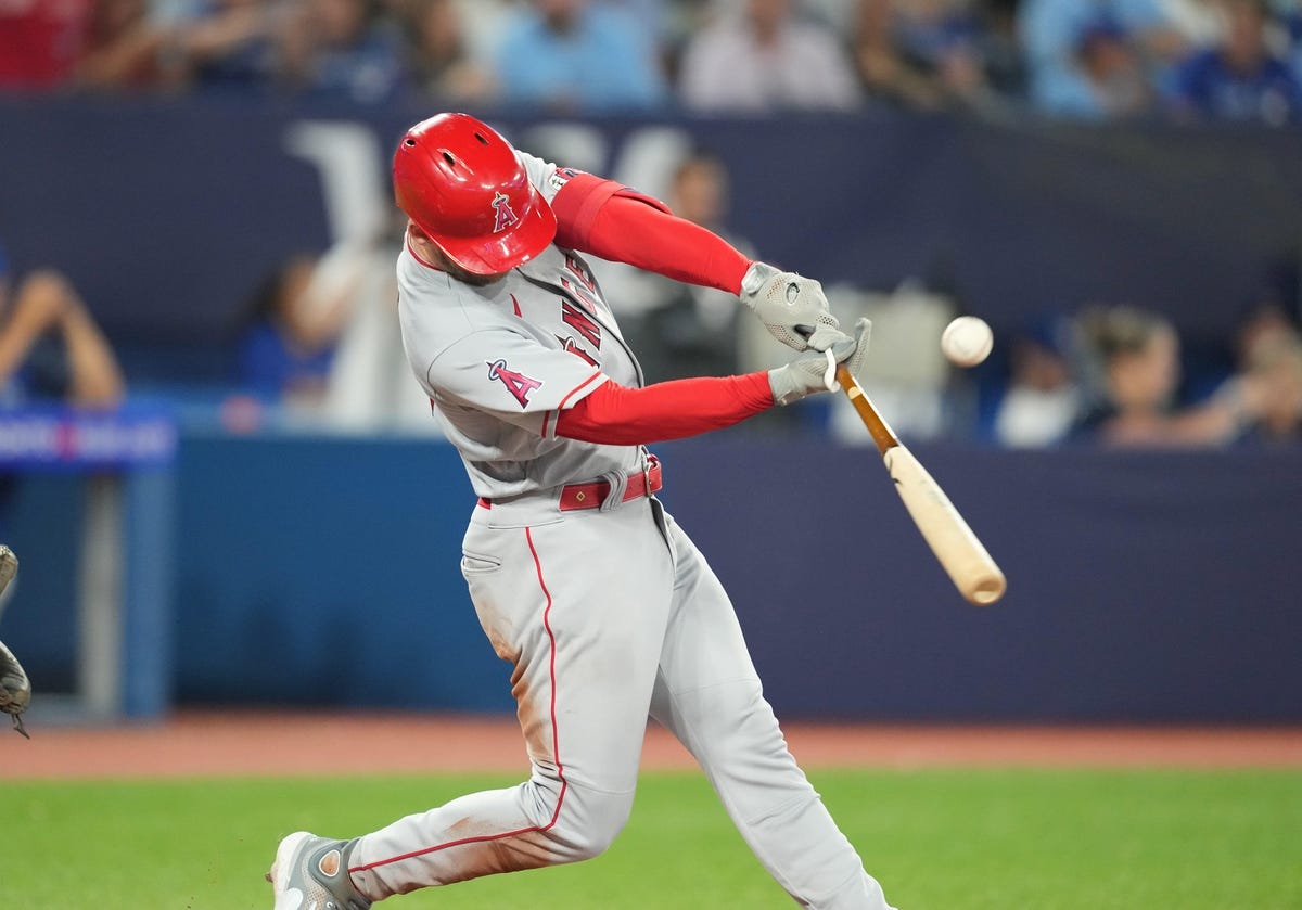 Toronto blue jays vs los angeles angels match player stats