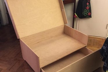 giant yeezy shoe box