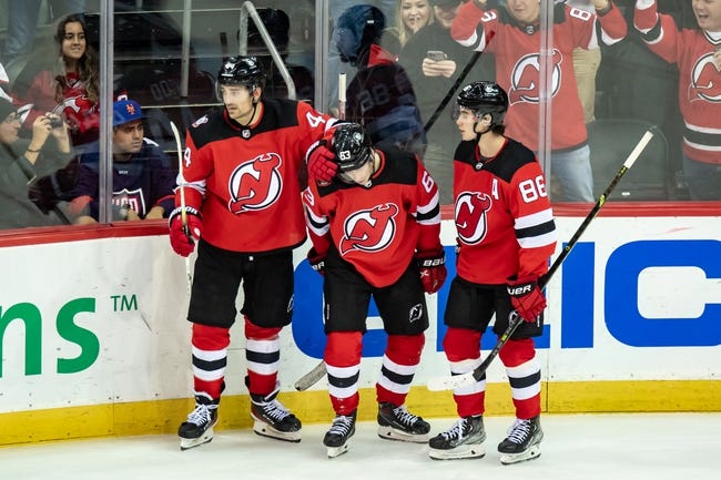 5,079 New Jersey Devils V Vancouver Canucks Photos & High Res Pictures -  Getty Images